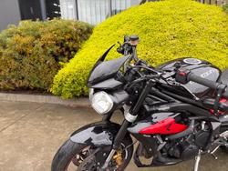 2013 Triumph STREET TRIPLE R Black