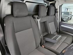 2023 Peugeot Expert Pro