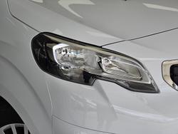 2023 Peugeot Expert Pro K0 Blanc White