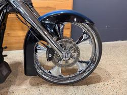 2017 Harley-davidson FLHR ROAD KING BILLET SILVER