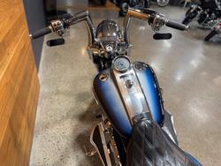 2017 Harley-davidson FLHR ROAD KING BILLET SILVER