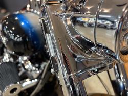 2017 Harley-davidson FLHR ROAD KING BILLET SILVER