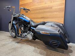 2017 Harley-davidson FLHR ROAD KING BILLET SILVER