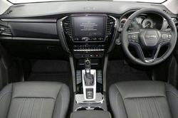 2025 Isuzu MU-X LS-T