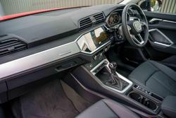 2025 Audi Q3 35 TFSI S line edition