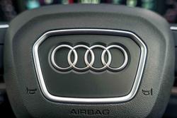 2025 Audi Q3 35 TFSI S line edition