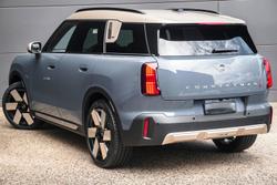 2025 MINI Countryman S Favoured