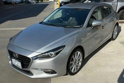 2017 Mazda 3 SP25 GT