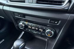 2017 Mazda 3 SP25 GT