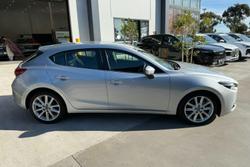 2017 Mazda 3 SP25 GT