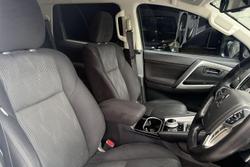 2022 Mitsubishi Pajero Sport GLS