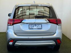 2017 Mitsubishi Outlander ES ADAS