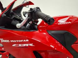 2015 Honda CBR300R Red