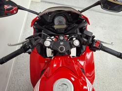 2015 Honda CBR300R Red