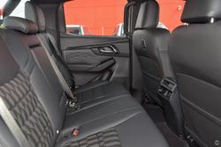 2025 Isuzu D-MAX BLADE