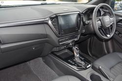 2025 Isuzu D-MAX BLADE