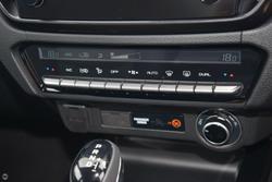 2025 Isuzu D-MAX BLADE