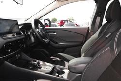 2025 Nissan QASHQAI ST-L