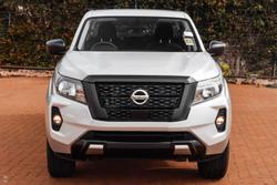 2025 Nissan Navara SL