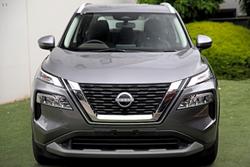 2025 Nissan
X-TRAIL ST