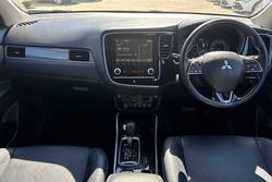 2019 Mitsubishi Outlander Exceed