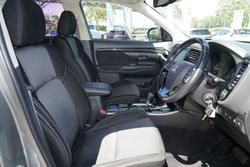 2020 Mitsubishi Outlander ES