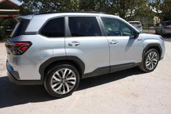 2025 Subaru Forester Hybrid Touring