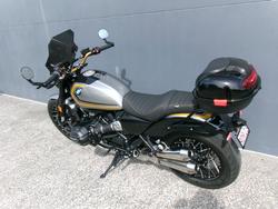 2024 BMW Motorrad R 12 OPTION 719 Avus Silver Metallic