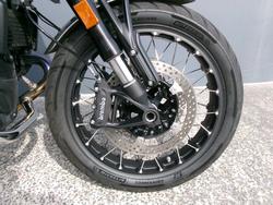 2024 BMW Motorrad R 12 OPTION 719 Avus Silver Metallic