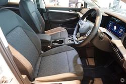 2025 Volkswagen
Golf 110TSI Life