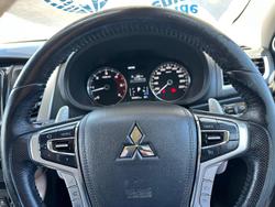 2016 Mitsubishi Pajero Sport Exceed QE MY16 4X4 Dual Range Titanium