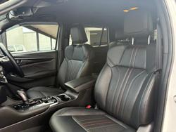 2024 Isuzu MU-X X-TERRAIN