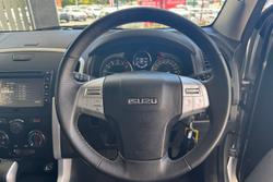 2019 Isuzu MU-X LS-M