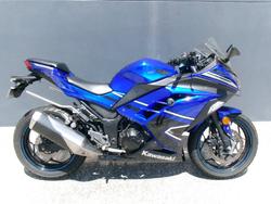 Kawasaki Ninja 300 SE ABS