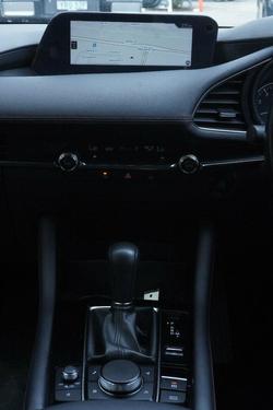 2023 Mazda
                3 G25 Evolve SP