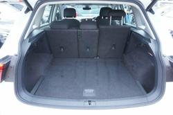 2017 Volkswagen
Tiguan 132TSI Adventure