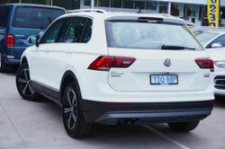 2017 Volkswagen
Tiguan 132TSI Adventure