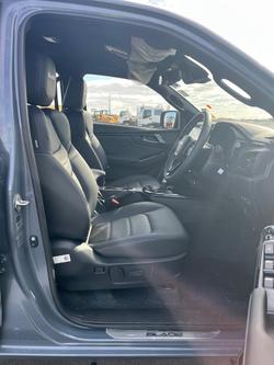 2025 Isuzu D-MAX BLADE