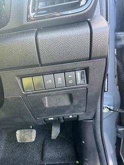 2025 Isuzu D-MAX BLADE