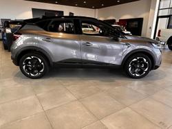 2025 Mitsubishi ASX Exceed