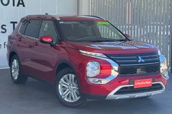 2021 Mitsubishi Outlander LS