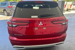 2021 Mitsubishi Outlander LS