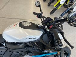 2025 CFMOTO 675 NK WHITE