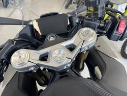 2025 CFMOTO 450 SR S JET BLACK