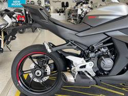 2025 CFMOTO 450 SR S JET BLACK