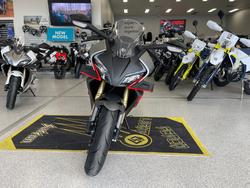 2025 CFMOTO 450 SR S JET BLACK