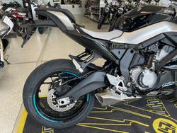 2025 CFMOTO 675 SR-R NEBULA BLACK