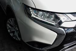 2020 Mitsubishi Outlander ES