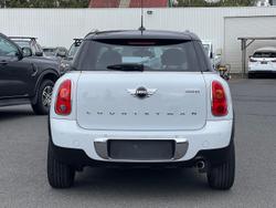 2016 MINI Countryman Cooper
