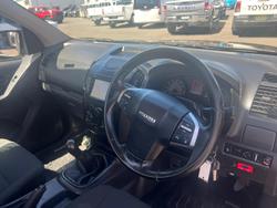 2018 Isuzu D-MAX SX MY18 4x2 Cosmic Black